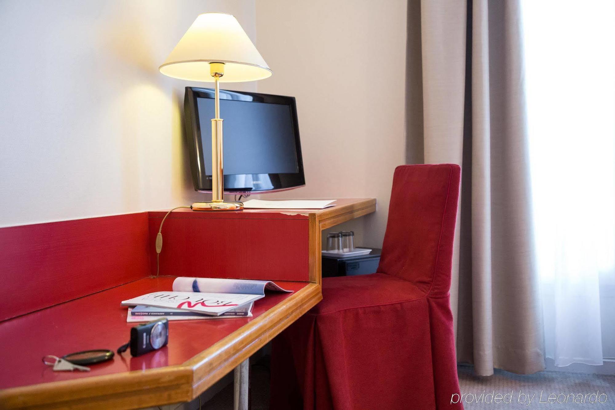 Hotel Fertel Maillot Париж Экстерьер фото